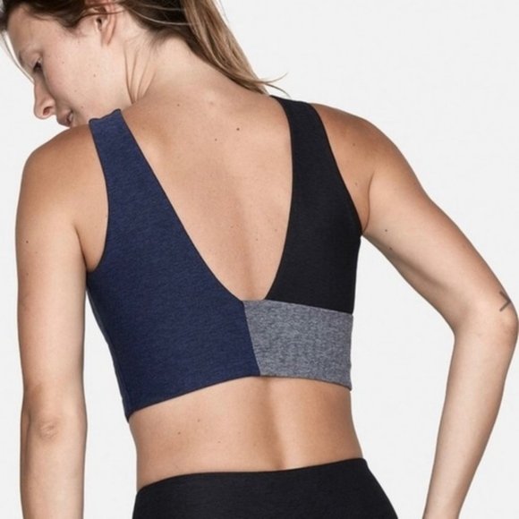 Outdoor Voices Venus Crop Blue and Gray Sports Bra - Picture 1 of 5